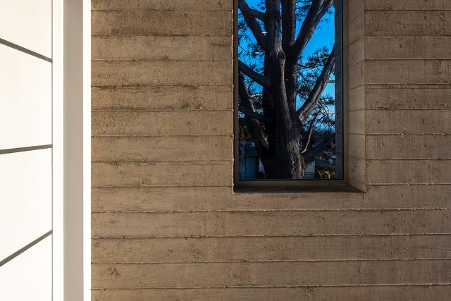 Modern project photo 4