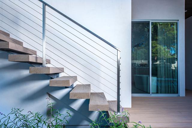 Modern project photo 5